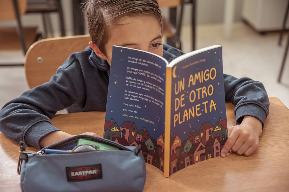 Ilustración del libro Un amigo de otro planeta